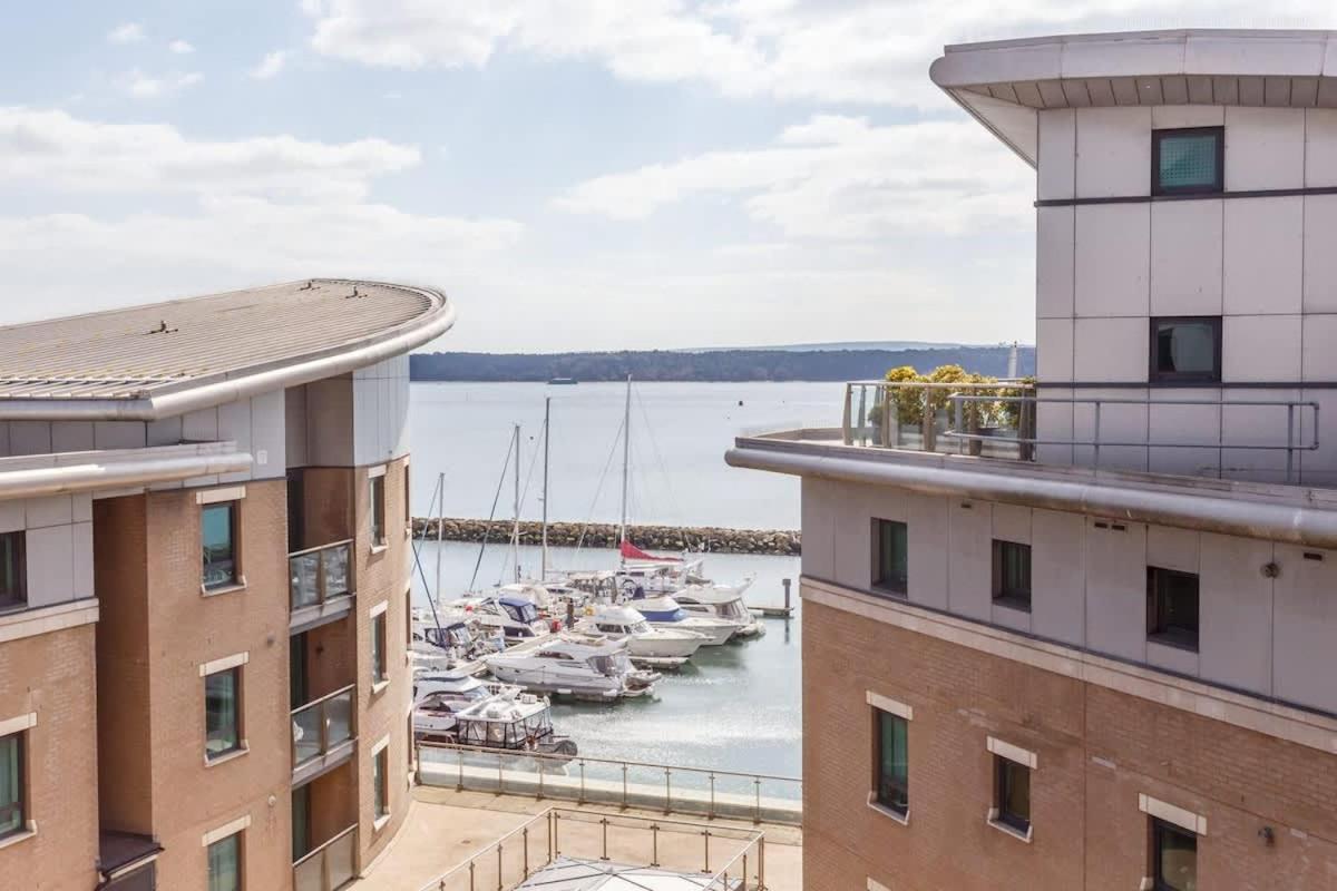 Villa Crow'S Nest Poole Esterno foto