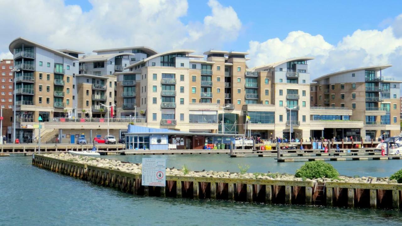 Villa Crow'S Nest Poole Esterno foto